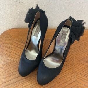 BADGLEY MISCHKA Black Satin Embellished Heels Size 7.5 Medium